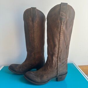 Lane Plain Jane Brown Size 8.5